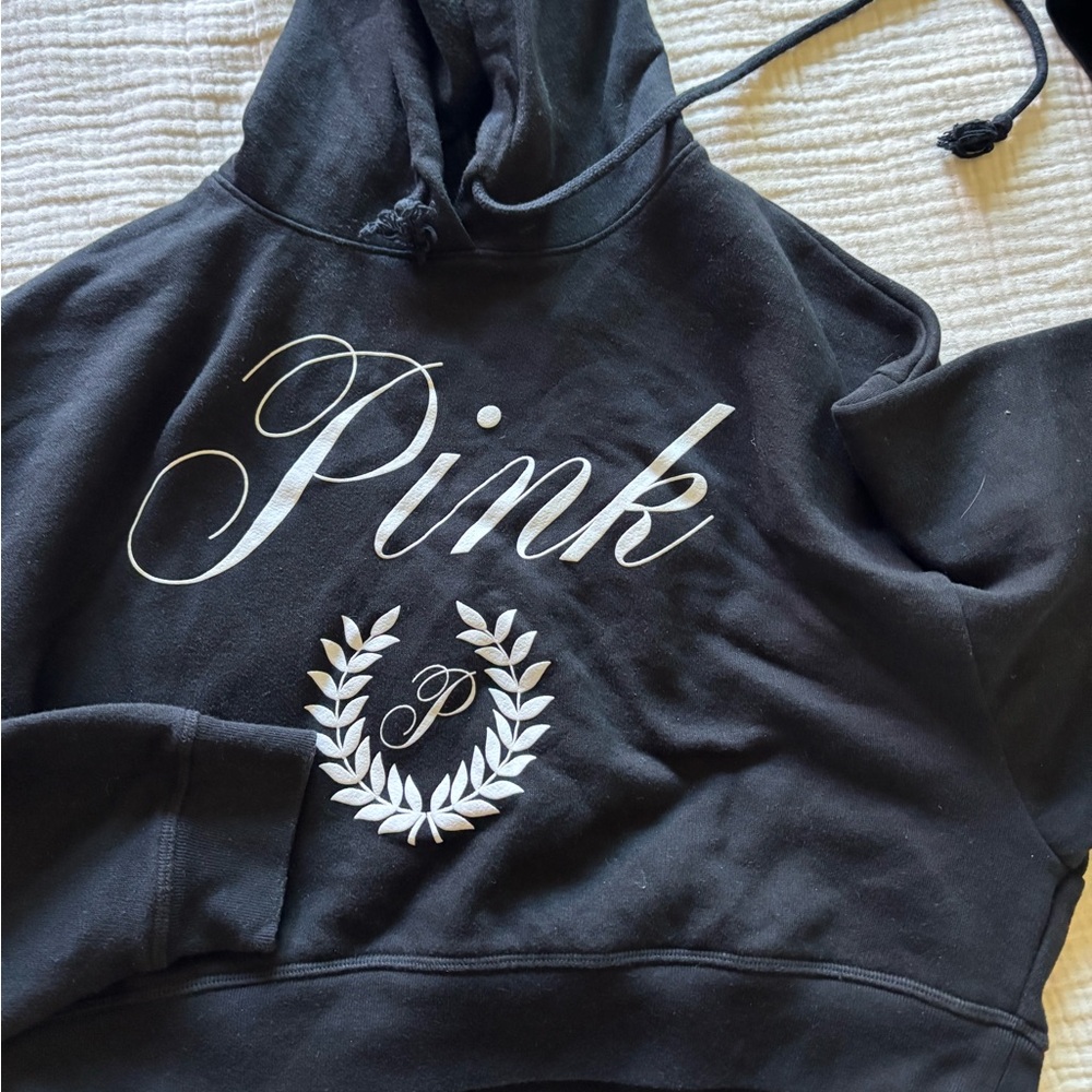 Black Pink crop Hoodie